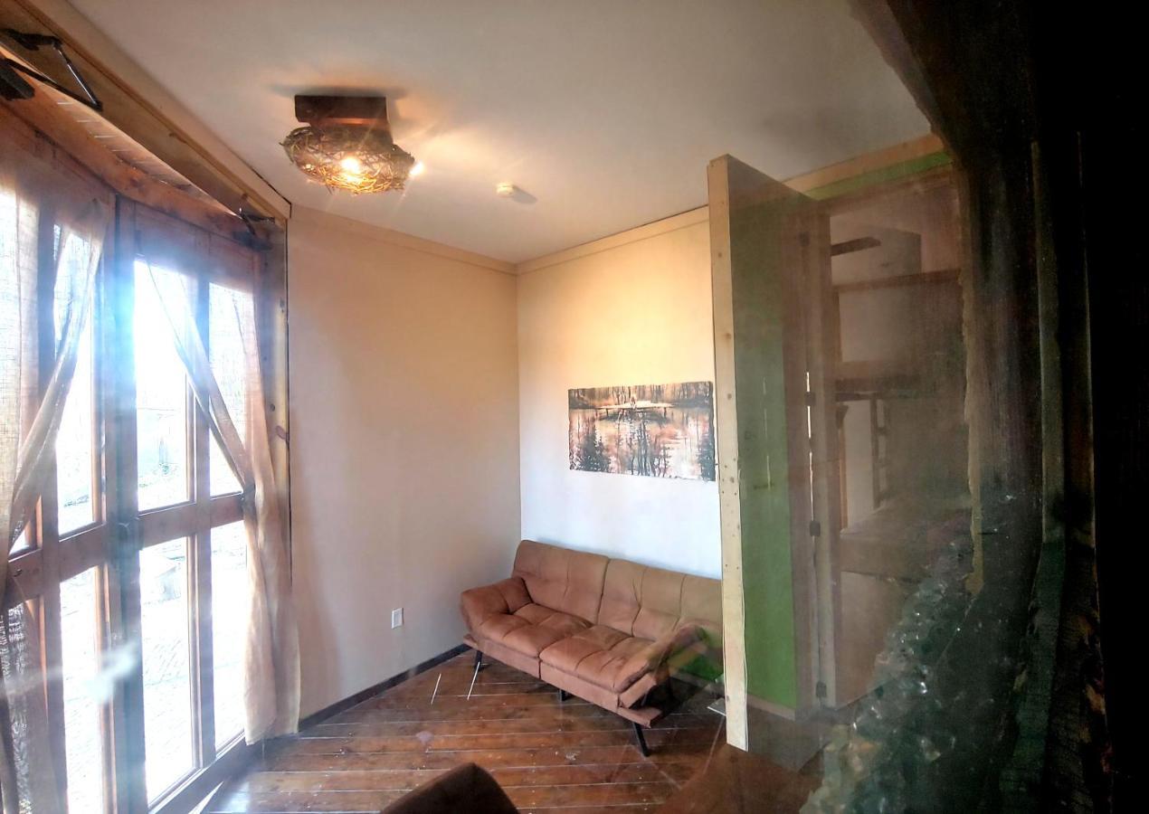 Lost River Hostel French Lick Ngoại thất bức ảnh